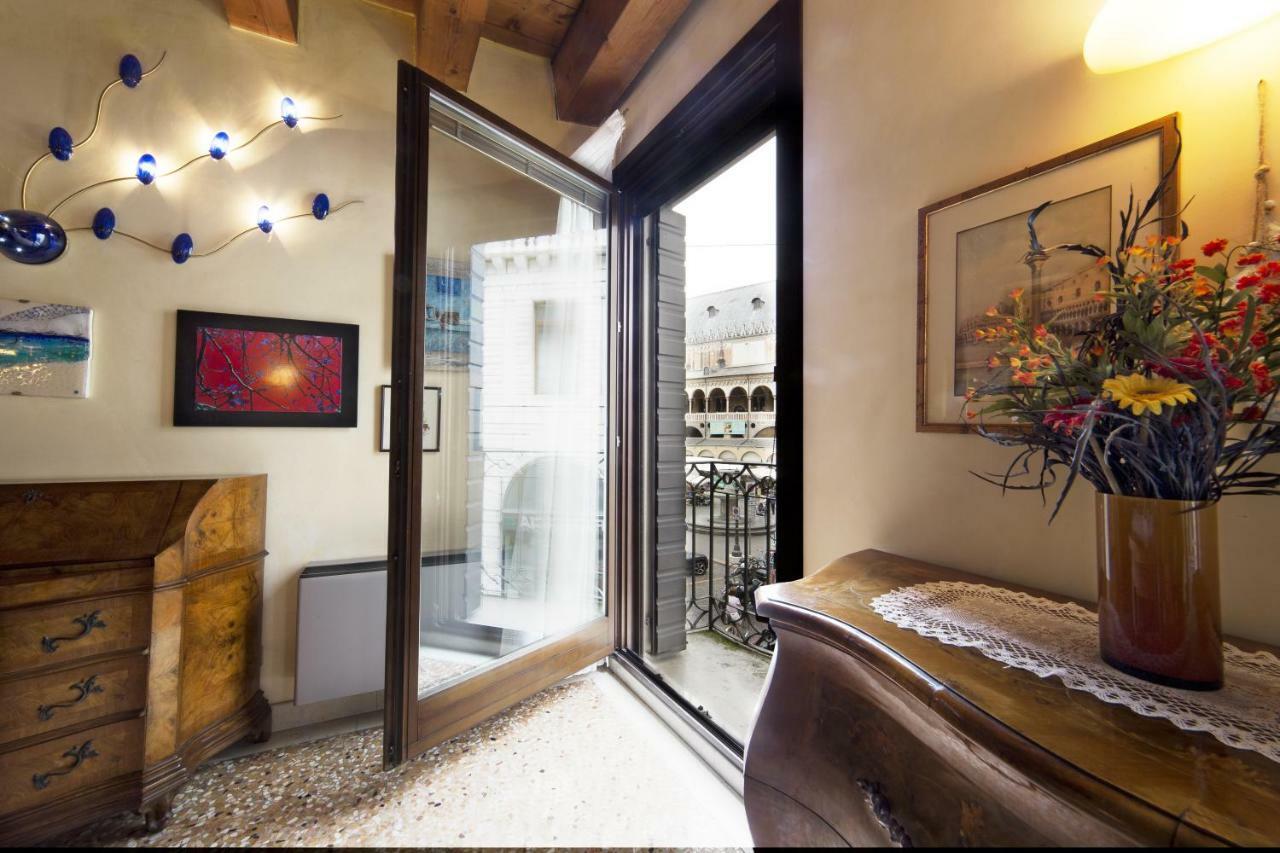 Padovaresidence Apartments - Vista Piazza Delle Erbe E Palazzo Della Ragione Dış mekan fotoğraf